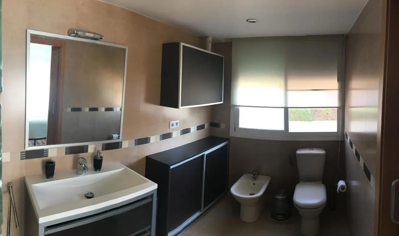 Casa Familiar Vacaciones Holiday home Sant Carles De La Rapita Spain