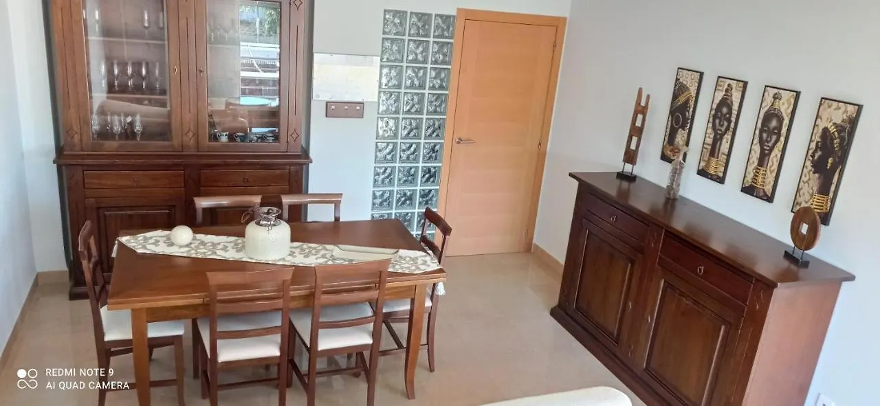 Casa Familiar Vacaciones Holiday home Sant Carles De La Rapita